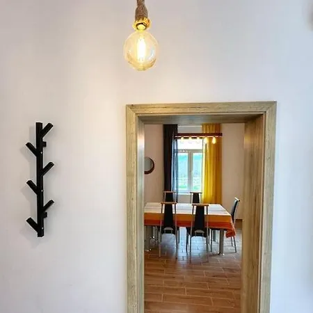 Cozy En Pleine Foret Bining